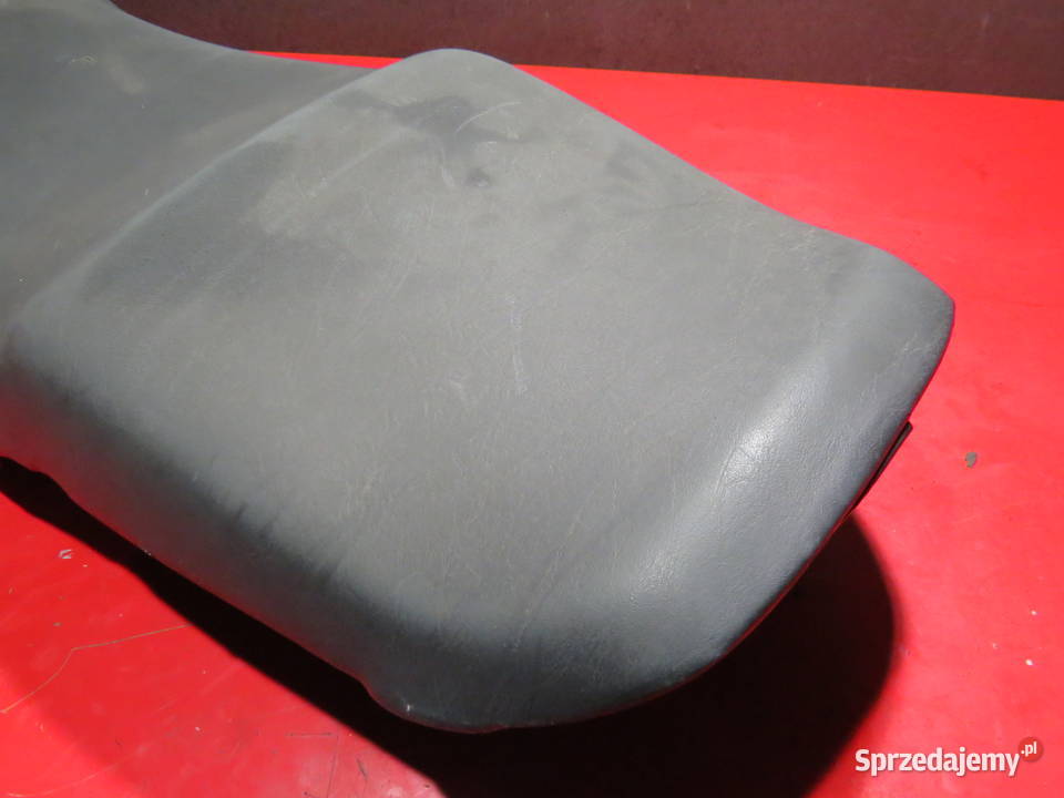 HONDA DEAUVILLE NTV 650 RC47 01 siedzenie kanapa