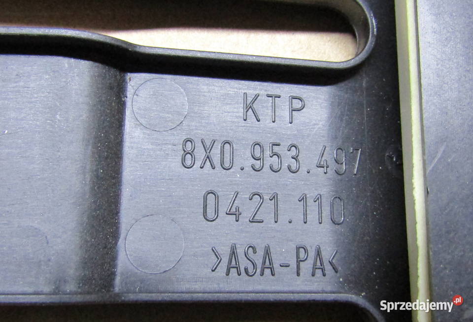 OSŁONA KOLUMNY KIEROWNICZEJ AUDI A1 8X 8X0953497 Mysłaków