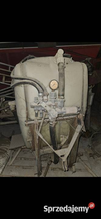 Kombajn case 953 Plug podorywkowy 7 5 kultywator Maszyny rolnicze Pleszew sprzedam