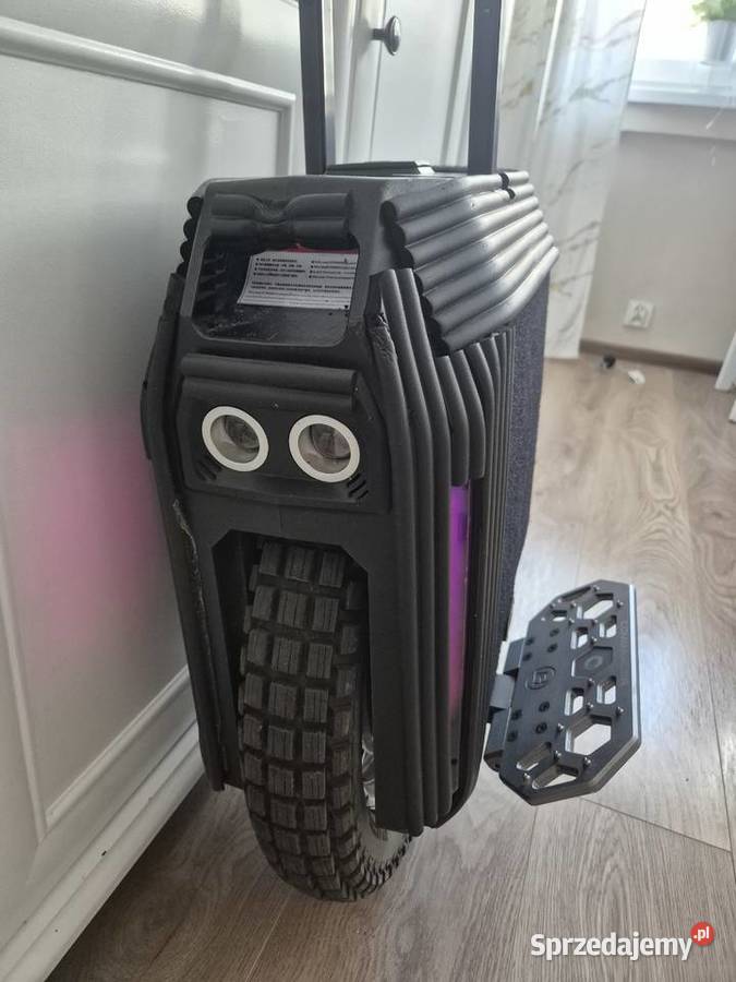 Extreme Bull Commander HS Łódź