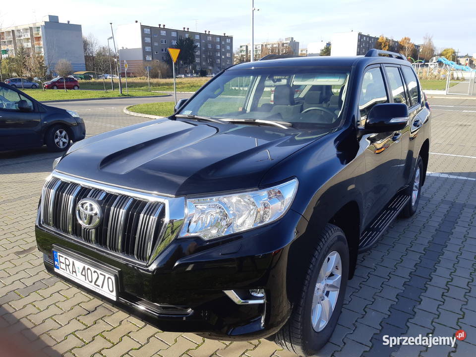 Toyota Land Cruiser salon nowy przebieg 2 750 Radomsko