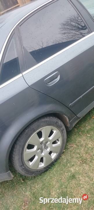 Sprzedam Audi a4 b6 20 benzyna 2001r uszkodzone Prandocin sprzedam