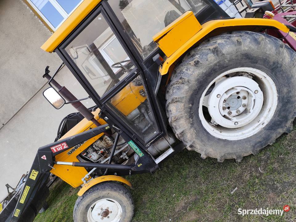 Ursus C360 z turem i łyżką stan małopolskie Zbydniów