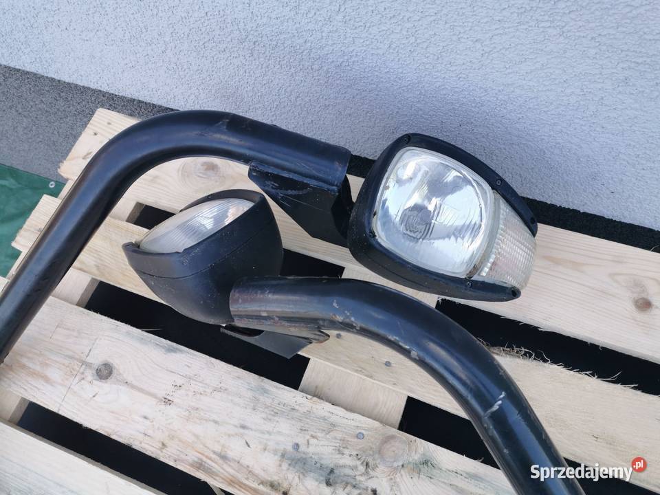 Lampa lewa przednia CAT TH 330B Wilkowo