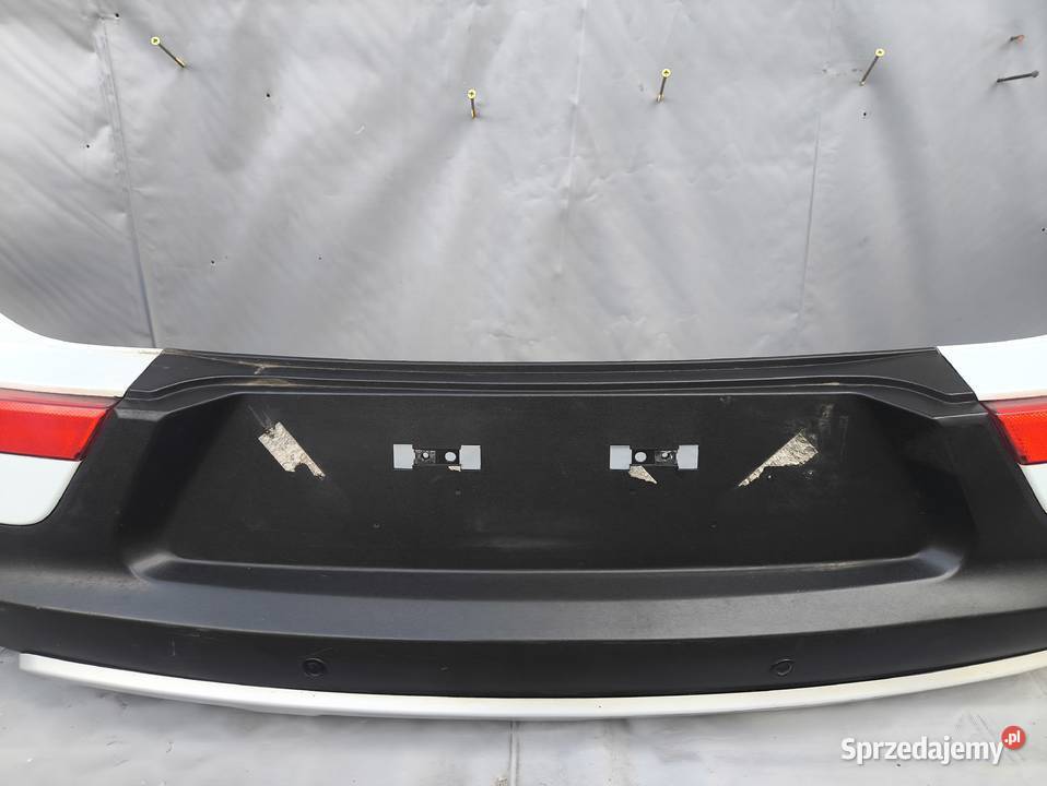 KIA SPORTAGE III 3 ZDERZAK TYLNY TYŁ PDC