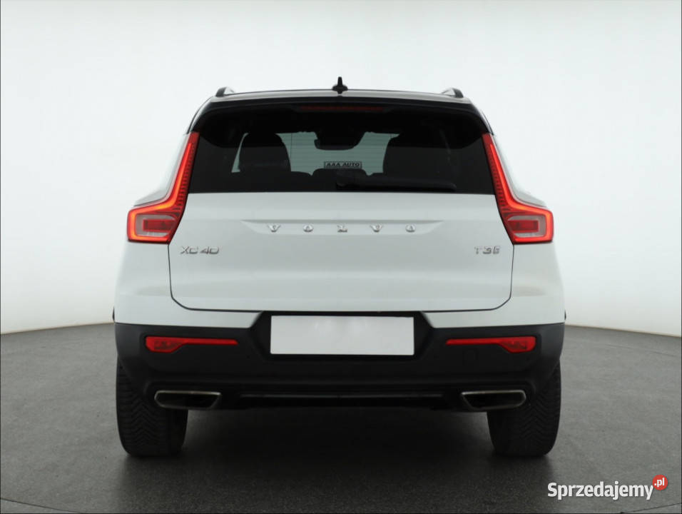Volvo XC40 T3 nieuszkodzony Piaseczno