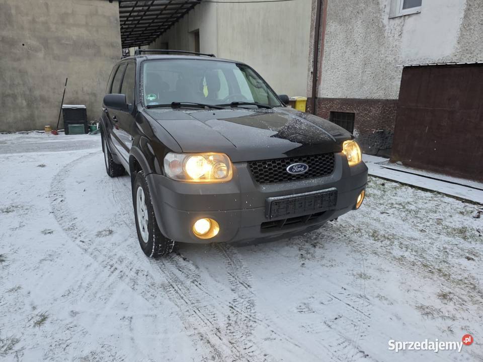 Ford Maverick 4x4 klima hak skórzana tapicerka