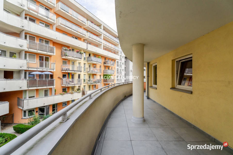 Sprzedam mieszkanie Kraków Bociana 4413m2 2 Rok budowy 2009