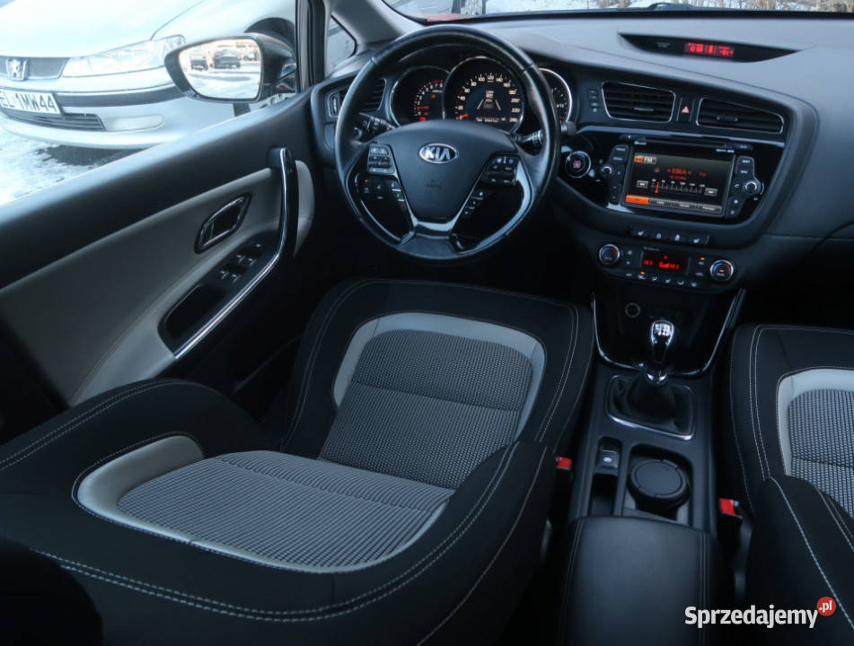 Kia Ceed 14 CVVT łódzkie