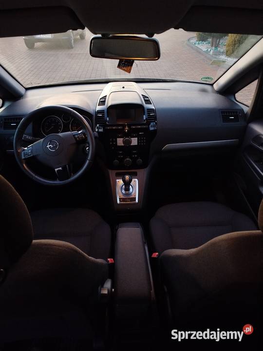 Opel Zafira automat 2012 stan Boruja Nowa