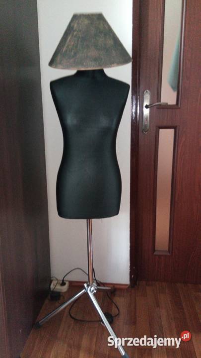 Lampa stojąca manekin Kamienna Góra