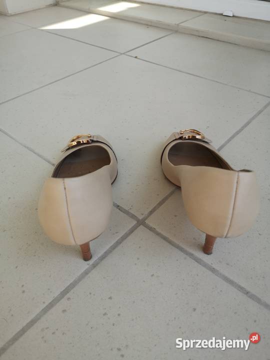 Ferragamo Salvatore buty włoskie na szpilce Warszawa