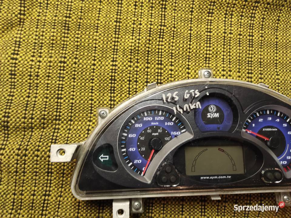 Dym gts125 zegary Radom