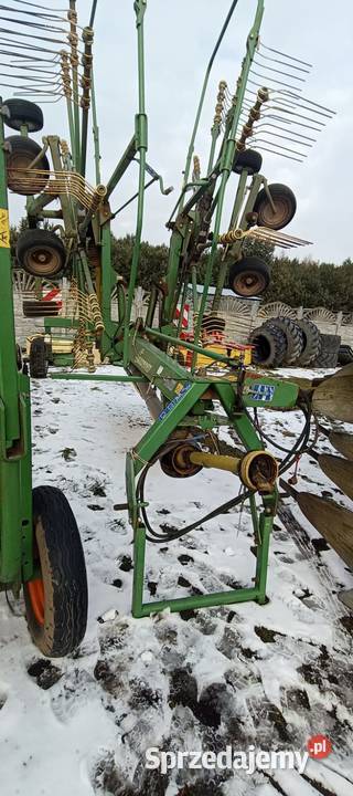 Zgrabiarka do siana KRONE Krone Zgrabiarki i przetrząsacze Przyrów sprzedam