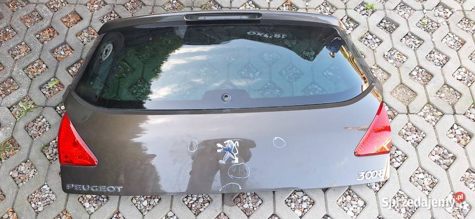 Sprzedam tylną klapę bagażnika Peugeot 3008 osobowe wielkopolskie Turek