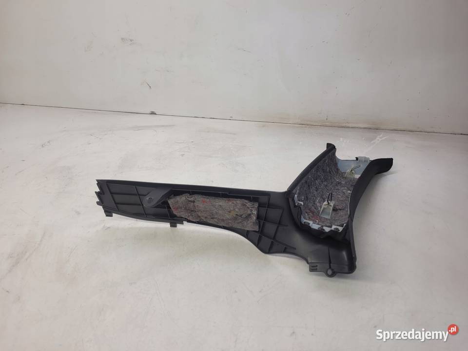OSŁONA SŁUPKA PRAWY TYŁ AUDI A3 8P 5D 8P4867288 Przystajń