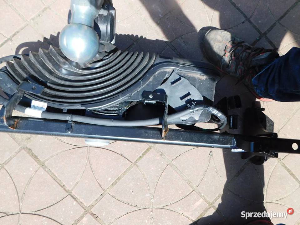 BMW 4 G26 hak holowniczy elektryczny M5337 śląskie Żory sprzedam