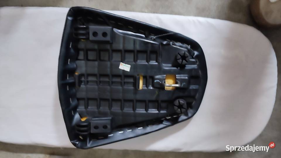 SIEDZENIE YAMAHA 125 Siedzenia dolnośląskie Wrocław