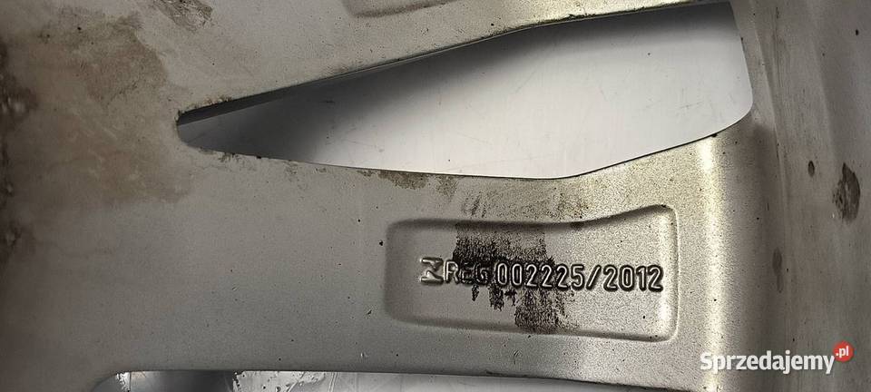 FELGA ALUMINIOWA 19 AUDI Q7 II 4M 4M0601025 Pozostałe Lipno