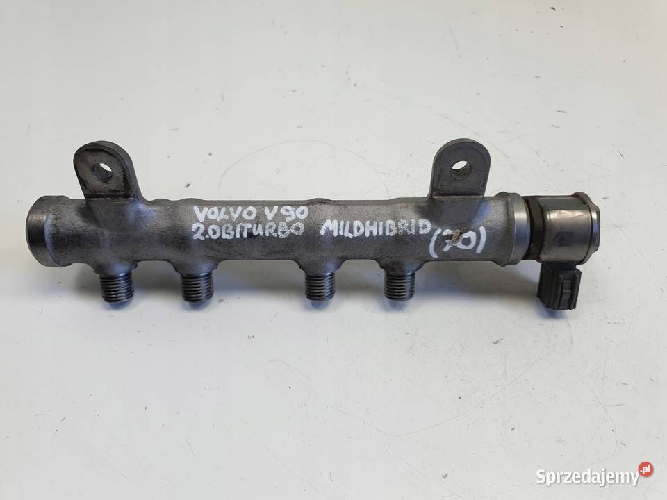 Volvo V90 II 20 D3 LISTWA WTRYSKOWA 31432834 osobowe Chełm