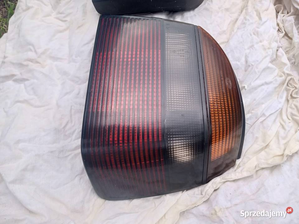 VW GOLF 3 GTI lampy tylne dymne osobowe Gdańsk sprzedam
