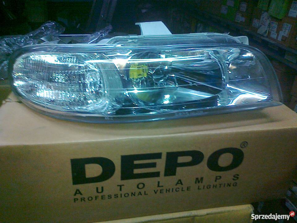 DAEWOO NUBIRA 2000 REFLEKTOR PR H4 REG ELE NOWY Oświetlenie Części samochodowe Pruszków