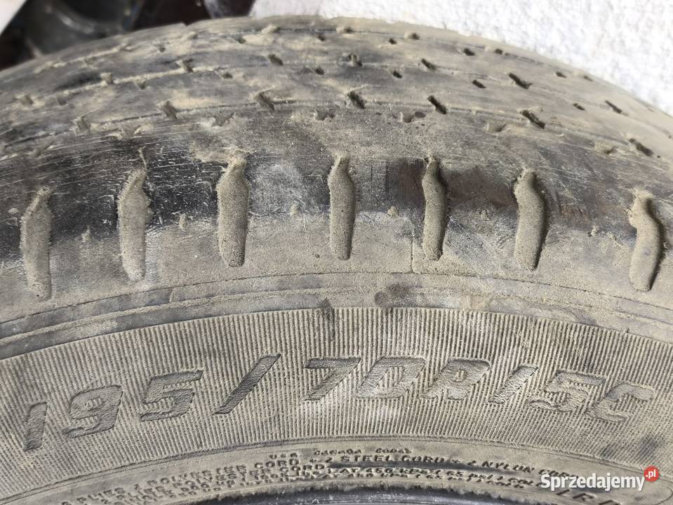 Dojazdówka Mercedes Vito 2000r kolo zapasowe Samochodowe sprzedam