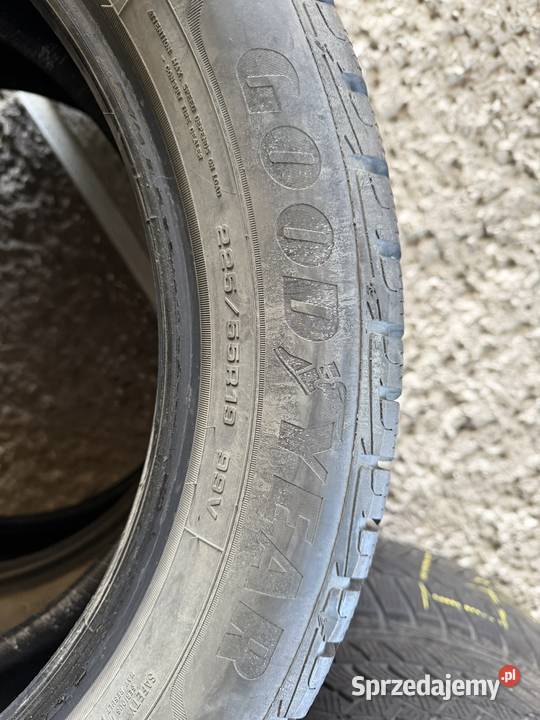 opony zimowe Opony zimowe Goodyear UltraGrip Wieliczka sprzedam