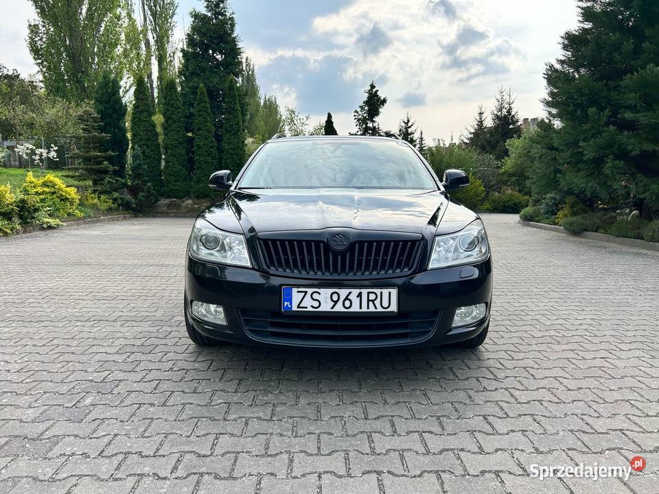 Skoda Octavia Doinwestowana Automat DSG Osoby 1598cm3 Szczecin