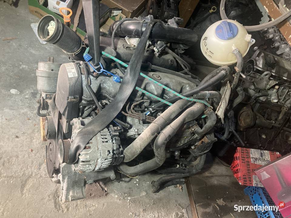 Pompa wtryskowa VW T4 25 TDI AJT 074130115B dostawcze Rakoniewice