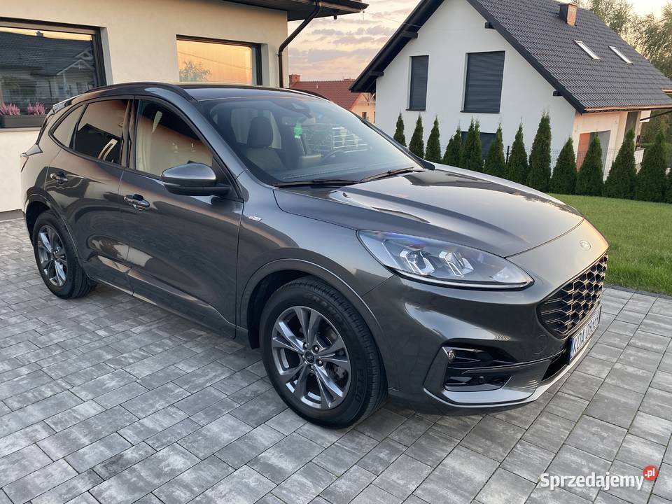 Ford Kuga mk3 22r ST Line 51 15 benzyna 150 manualna małopolskie Kraków