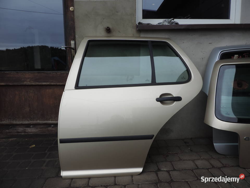 VOLKSWAGEN GOLF 4 IV 5D DRZWI LEWY TYŁ LA1W małopolskie