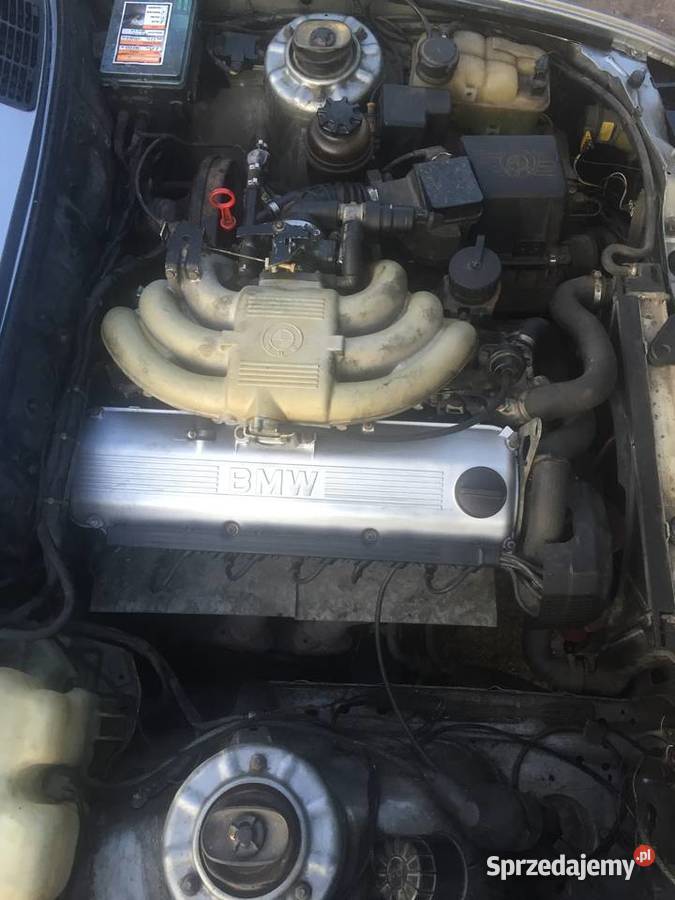 325iX coupe remoncie blacharskim zabytek sprzedam