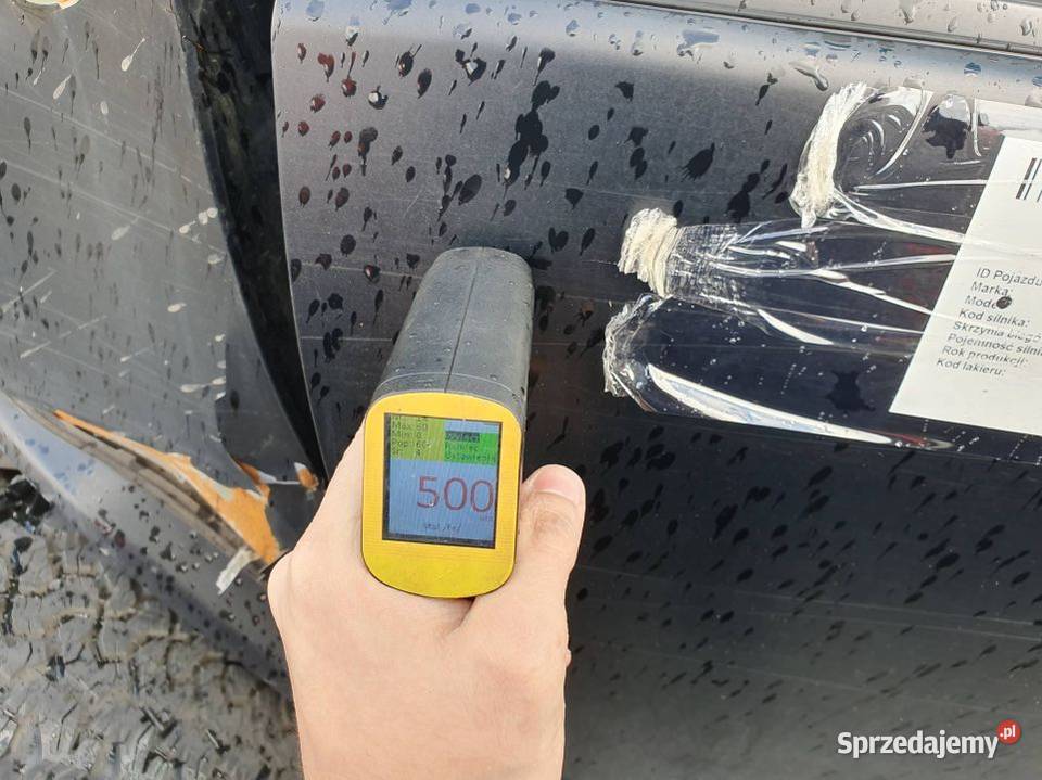 DRZWI PRAWE TYŁ TOYOTA FJ CRUISER osobowe Lipno