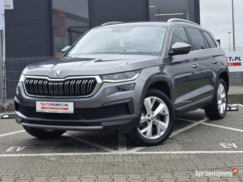 Skoda Kodiaq 2022r lift fv23 salon 7os Rok produkcji 2022 Poznań sprzedam