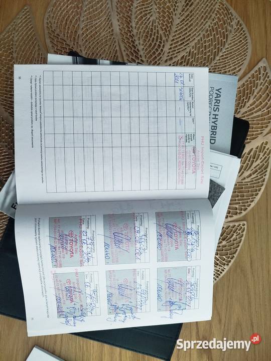 Toyota Yaris III hybrid salon polska gniazdo USB mazowieckie Ludwinowo Zegrzyńskie