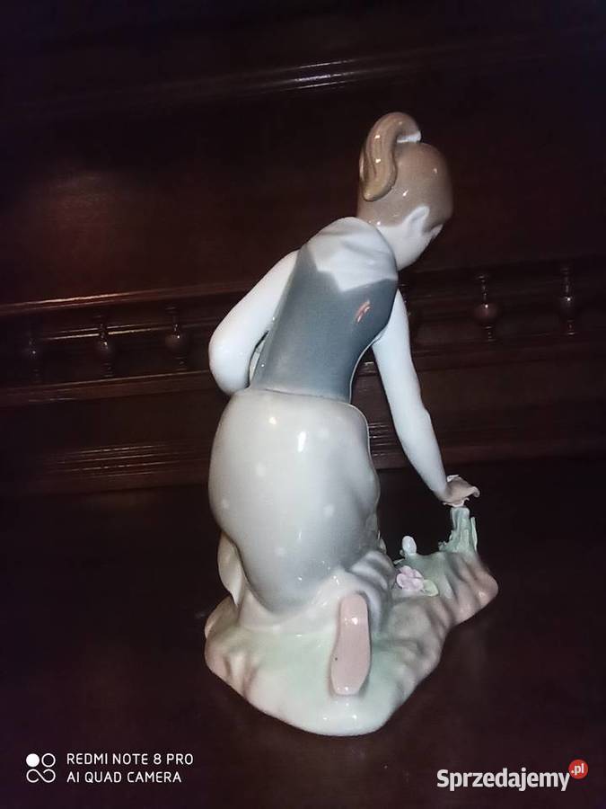 Figurka Dziewczyna zrywająca kwiaty Lladro Spain Gdańsk sprzedam