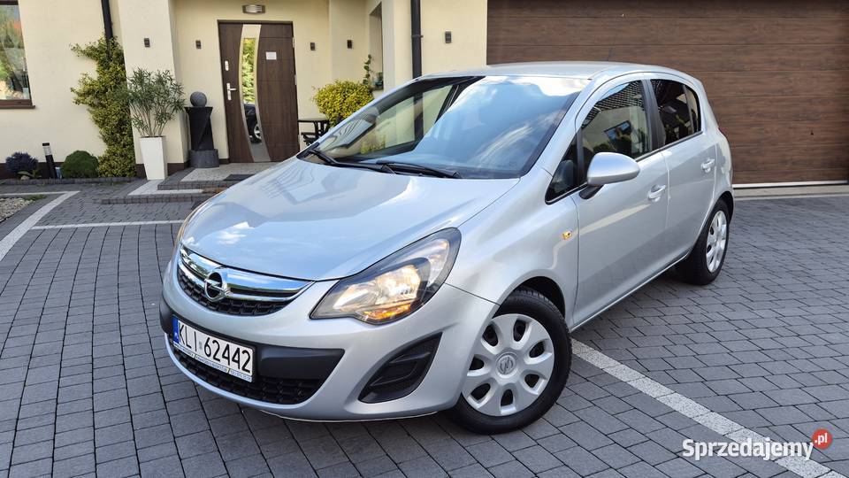 OPEL CORSA 13 DIESEL 5 DRZWI ZADBANA 180000km Niepołomice sprzedam