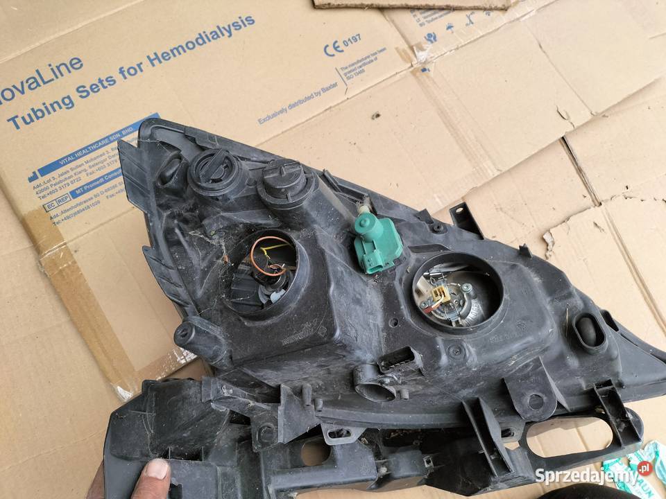 RENAULT SCENIC 2 II LIFT LAMPA PRZÓD PRZEDNIA lewe Kamień-Kolonia
