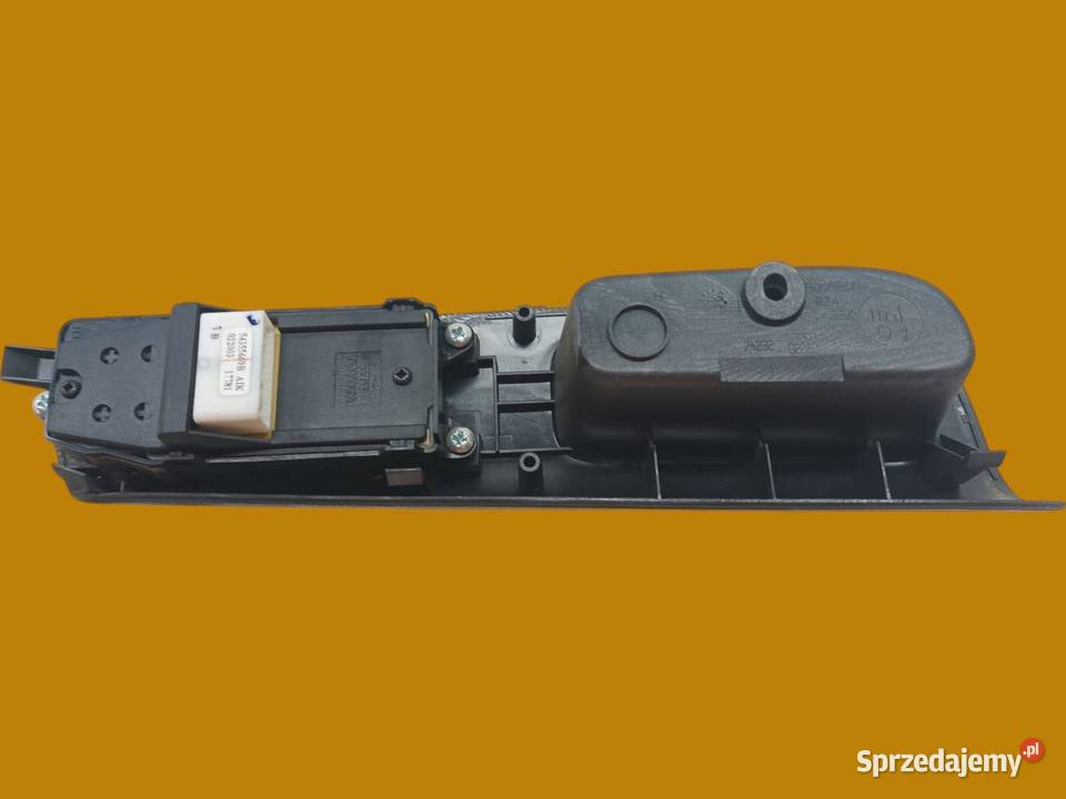 PRZEŁĄCZNIK SZYB LEWY PRZÓD 54035096 Toyota świętokrzyskie sprzedam