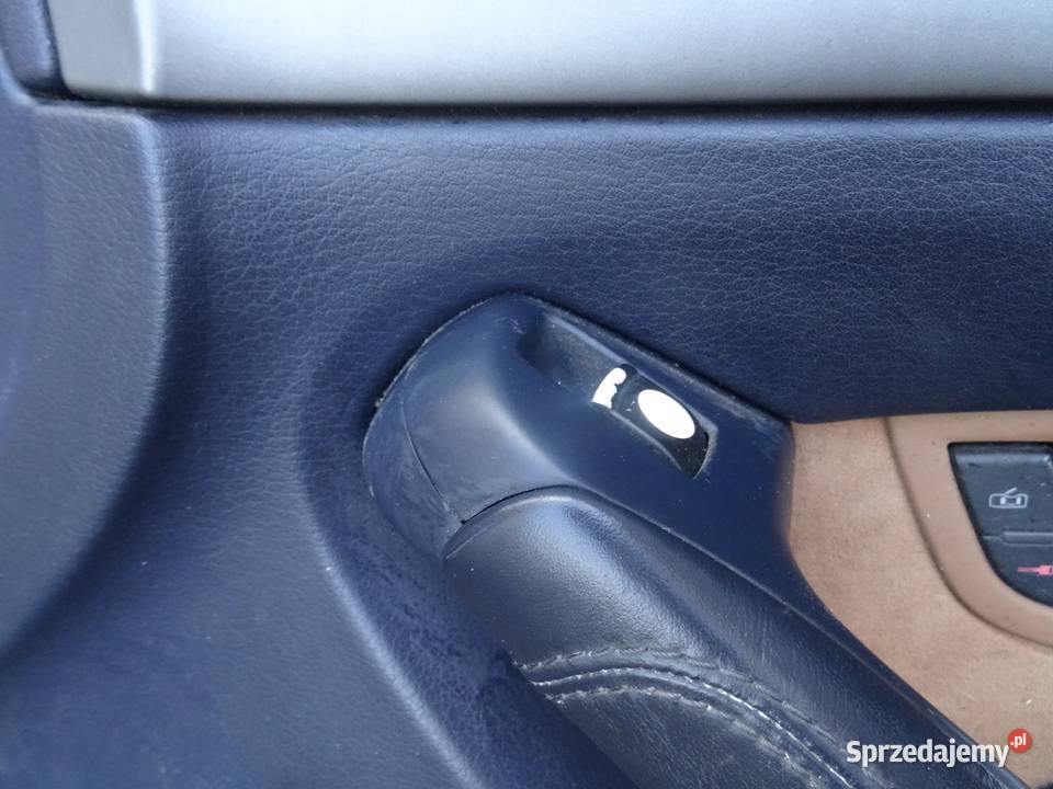 AUDI A8 D3 0305 TAPICERKA BOCZKI DRZWI Przemęt