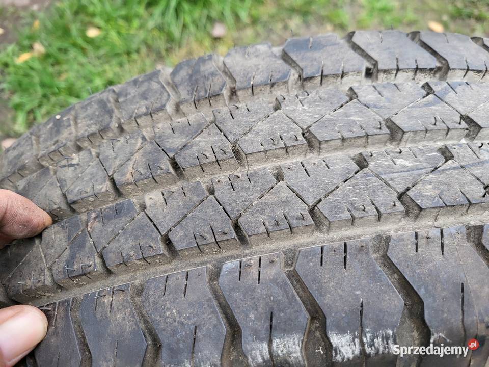 Opel vivaro zapas kolo