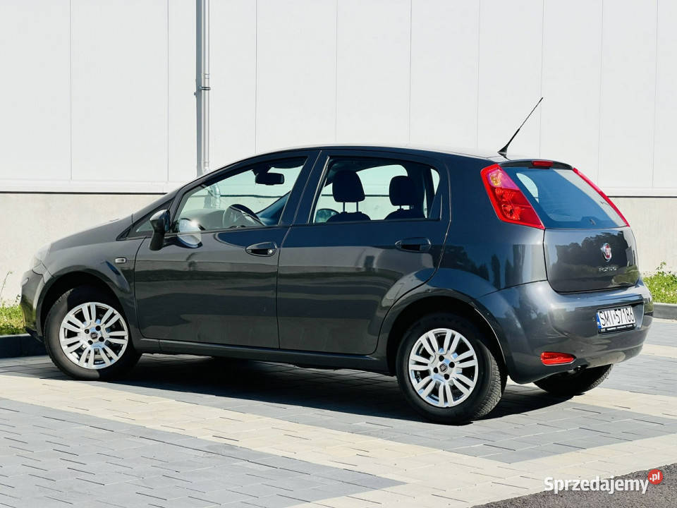 Fiat Punto Evo Fiat Punto Evo 12 Benz bogata gniazdo AUX