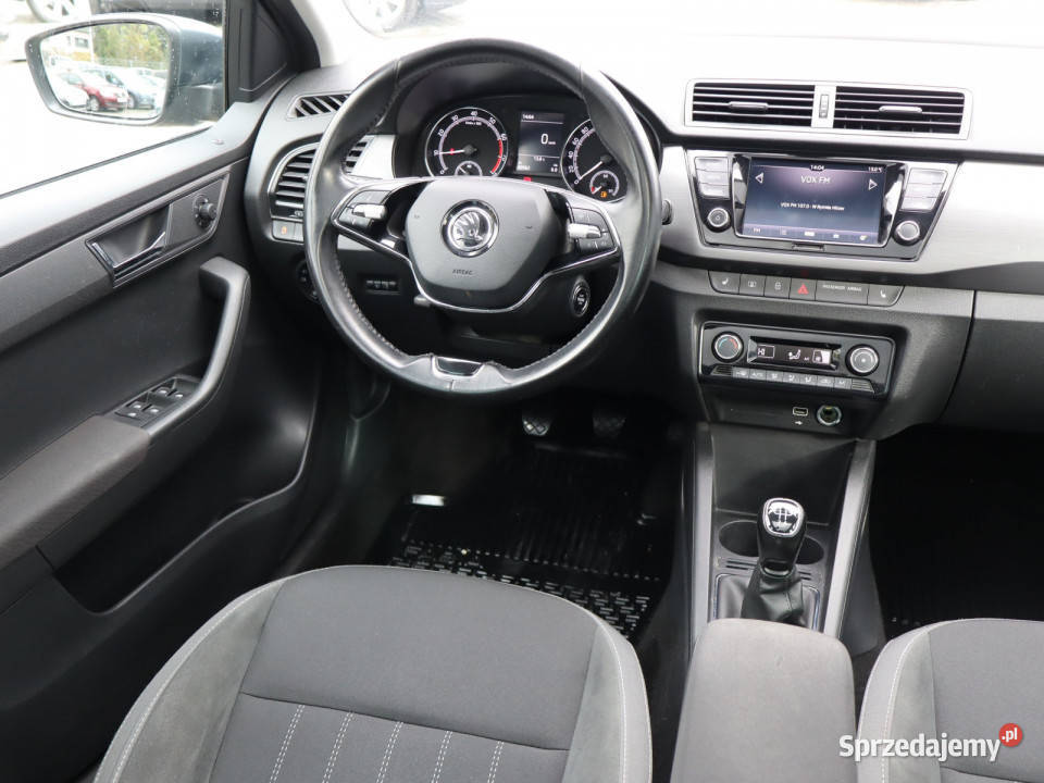 Skoda Fabia 10 TSI czujnik deszczu Fabia Katowice