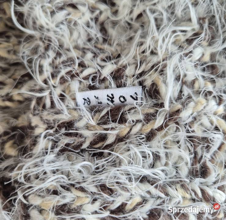 Włochata czapka na zimę małopolskie Brzesko