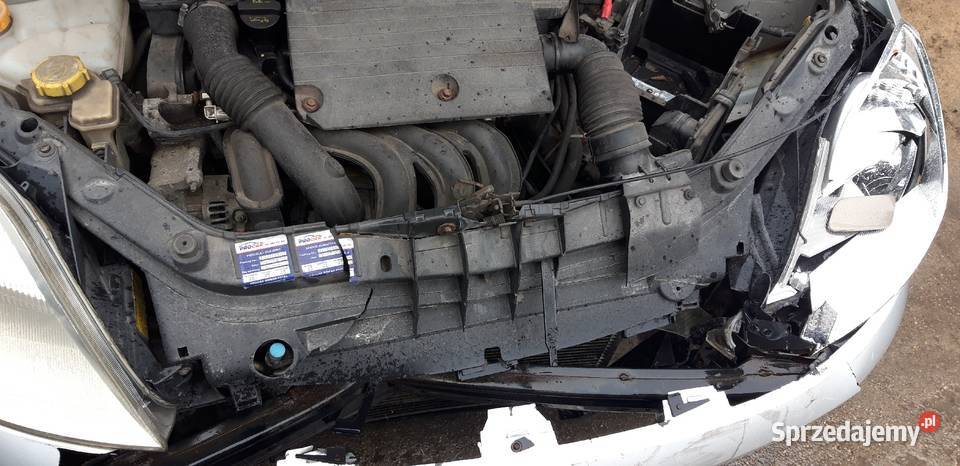 Sprzedam ford fiesta 14b 2004r uszkodzoną kujawsko-pomorskie Włocławek
