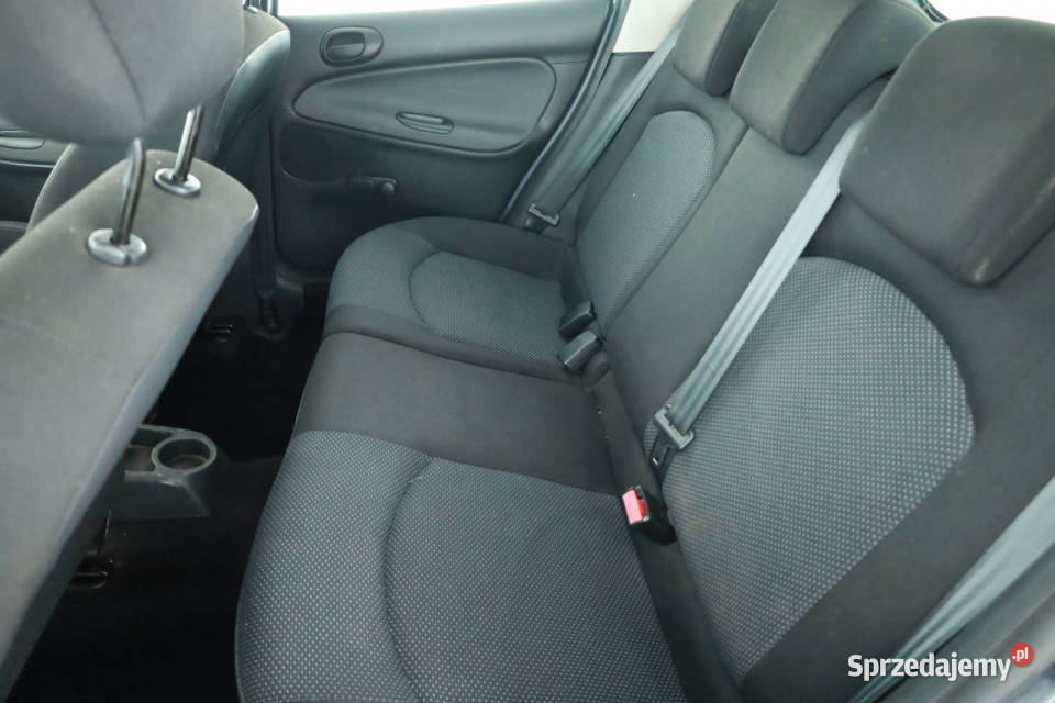 Peugeot 206 11 i