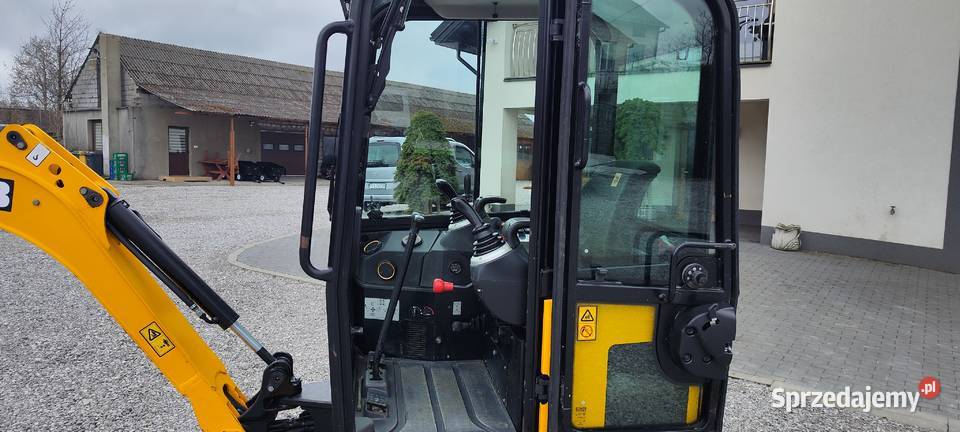 JCB 16 C ful najbogatsza mini koparka świętokrzyskie Bieliny