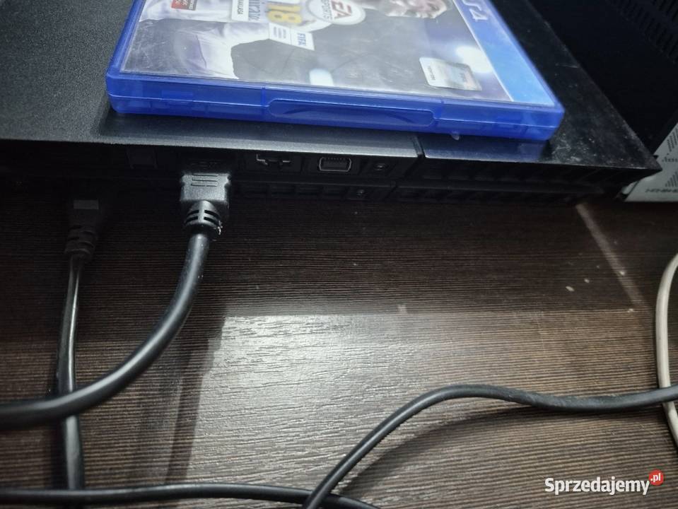 4 pad FIFA dysk 500gb śląskie sprzedam