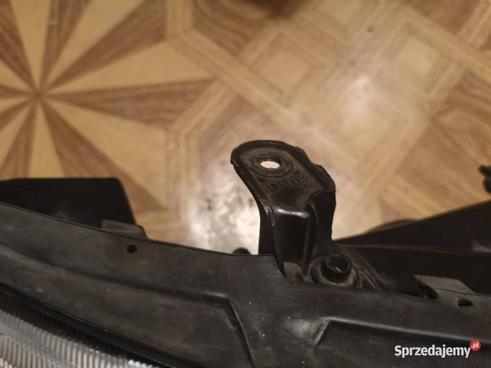 Reflektor Lampa Opel Vectra B prawa Jarosław